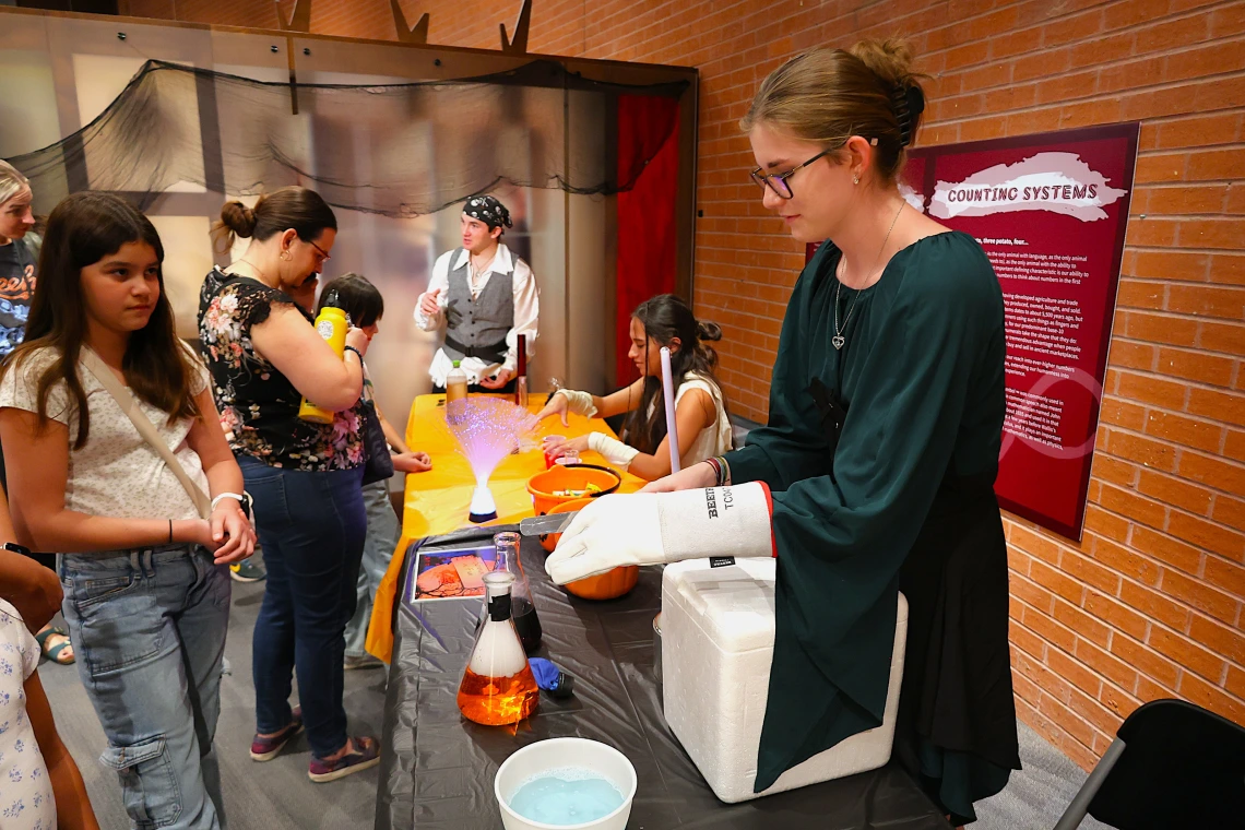 Spooktacular Science halloween event in tucson