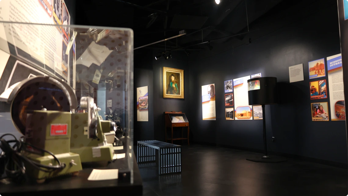 history exhibit rounded edge